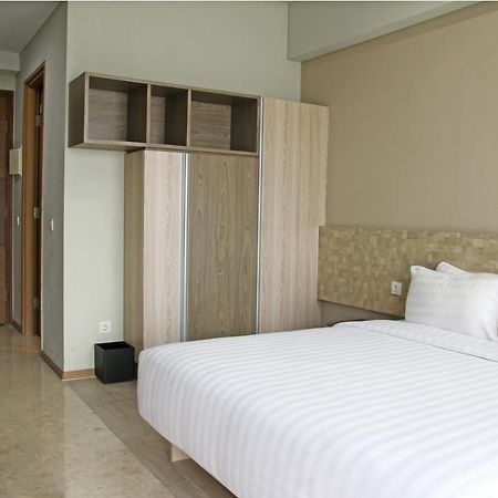 Graha Makara Suite Hotel & Residence Cikarang Exteriör bild
