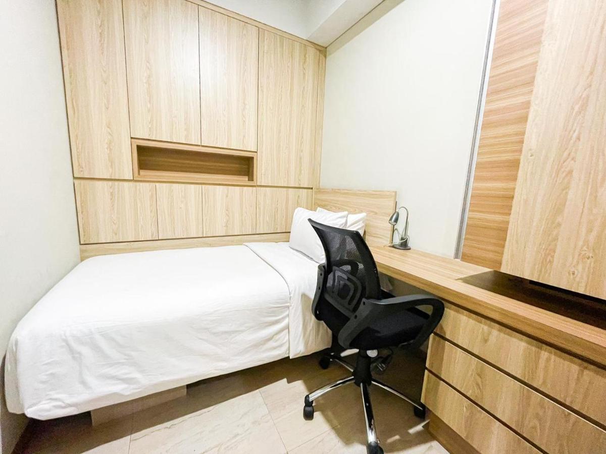 Graha Makara Suite Hotel & Residence Cikarang Exteriör bild