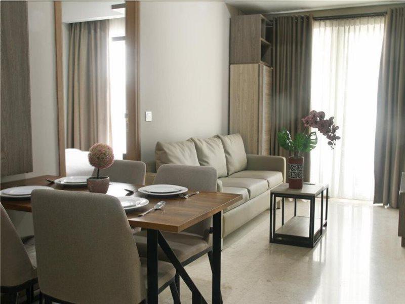 Graha Makara Suite Hotel & Residence Cikarang Exteriör bild